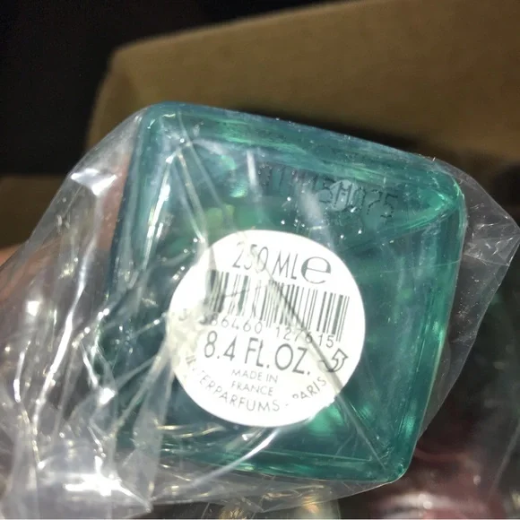 Kate Spade New York Walk On Air Body Spray Factory Sealed NEW - Picture 4 of 5